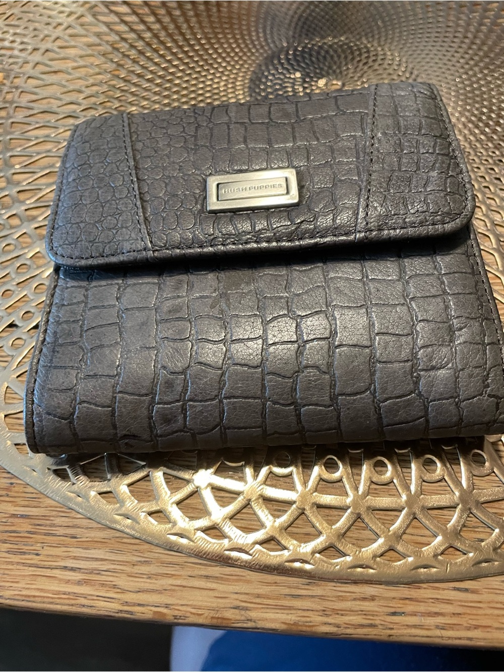 Hush Puppies Croc-Embossed Fold Wallet in Black